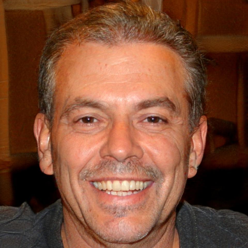Portrait de Marc Dubois, expert en développement professionnel